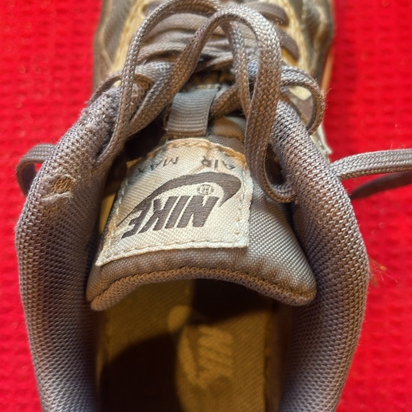 Nike Air Max 90 - Picture 7 of 9